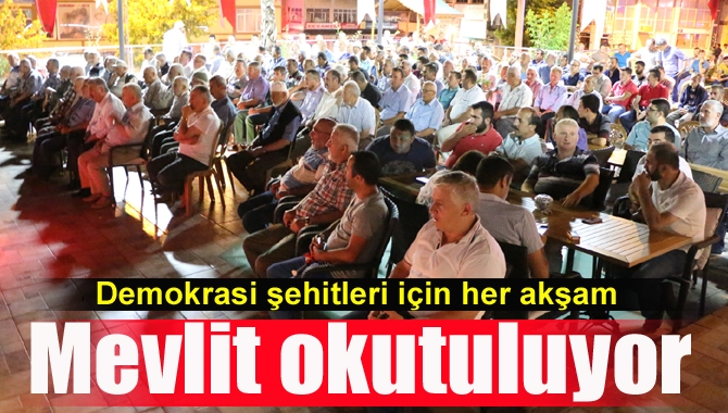 Kandıra Kaymakamlığı ve Kandıra Belediyesi tarafından demokrasi nöbetlerinde şehitlerimiz için
