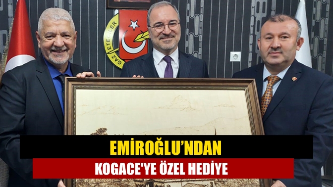 Sakarya Vali Yardımcısı Ersin Emiroğlu, 10 Ocak Çalışan Gazeteciler Günü