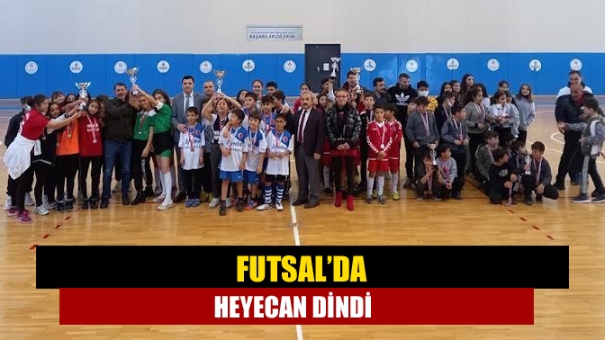 Kandıra Şehit Binbaşı Yavuz Sonat Güzel Spor Salonu’nda Kocaeli Gençlik