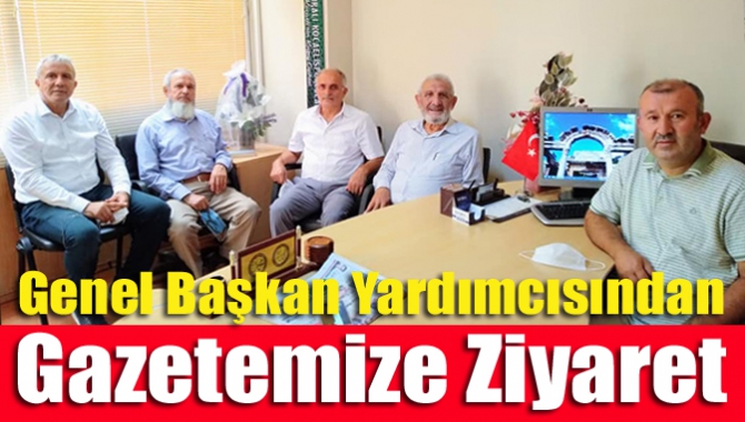Saadet Partisi Genel Başkan Yardımcısı Ekrem Şama ve beraberindeki partililer,