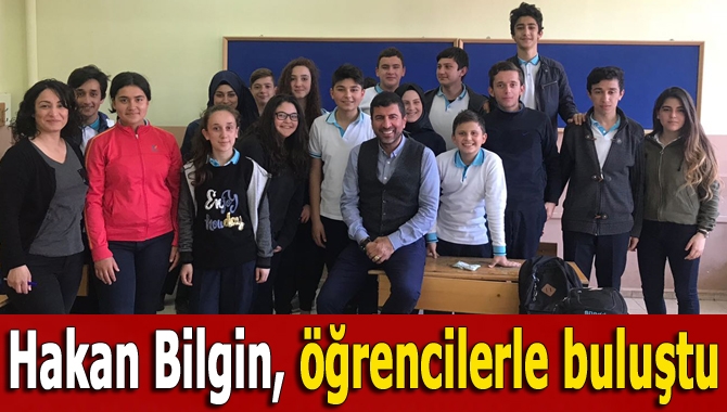 Ünlü sinema ve tiyatro oyuncusu Hakan Bilgin, Kandıra’daki lise öğrencileri
