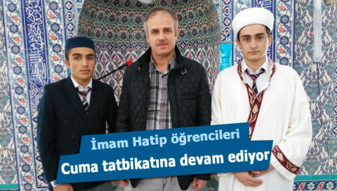 Kandıra Anadolu İmam Hatip Lisesi öğrencileri Cuma namazında ilçenin bazı