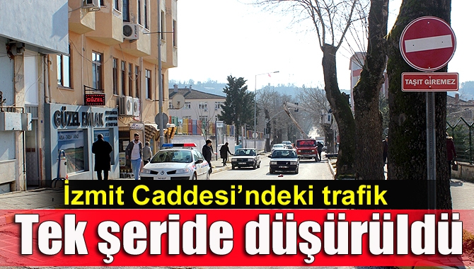 Kandıra Çarşı Mahallesi İzmit Caddesi’ndeki trafik halkın isteği doğrultusunda tek