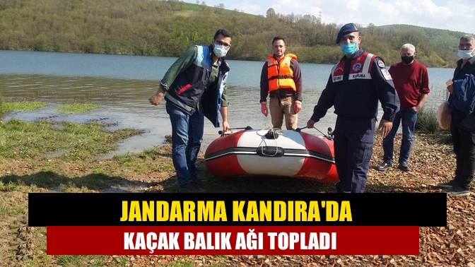Avlanmanın dönem itibariyle yasak olduğu Kandıra Namazgâh Barajında, Jandarma vatandaşlar