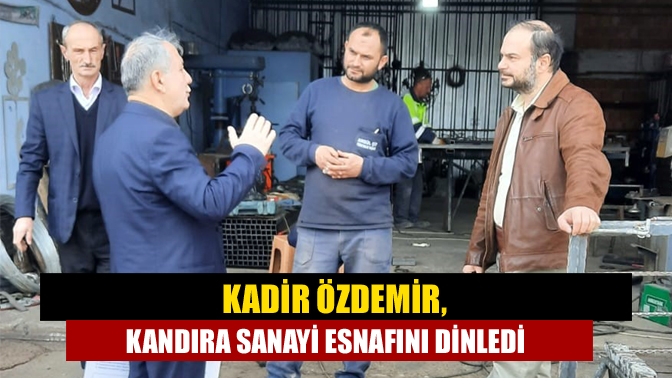 Deva Partisi Kandıra Belediye Başkan adayı Kadir Özdemir ve partililer,