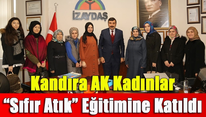 AK Parti Kandıra İlçe Kadın Kolları Başkanı Gülnur Bayram ve