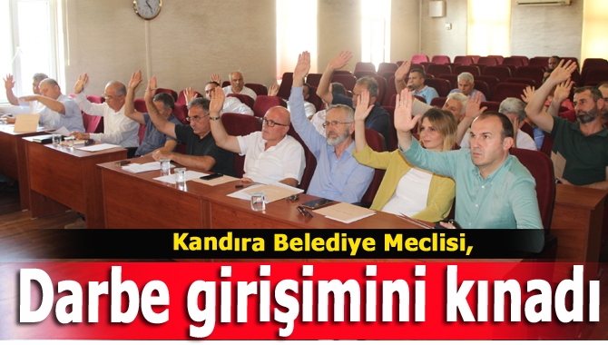 Kandıra Belediye Meclisi’nin Ağustos ayı oturumunda iktidar ve muhalefet partileri