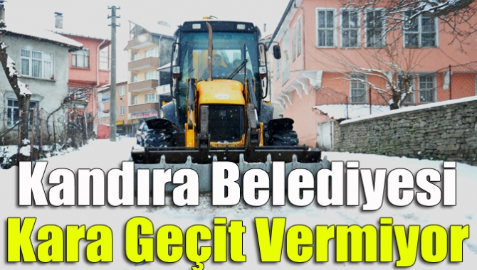 Kandıra’yı etkisi altına alan kar yağışı nedeniyle teyakkuza geçen Kandıra