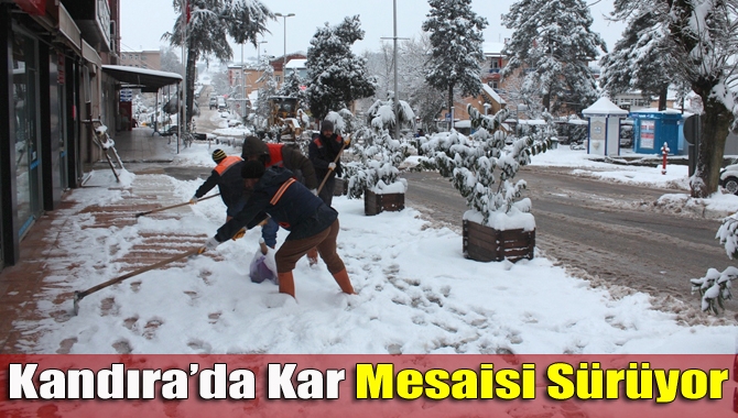 Hafta sonunda etkisini arttıran kar yağışına karşın çalışmalarını sürdüren Kandıra