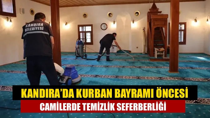 Kandıra Belediyesi, Kurban Bayramı öncesi camilerde kapsamlı temizlik çalışmaları yapıyor.