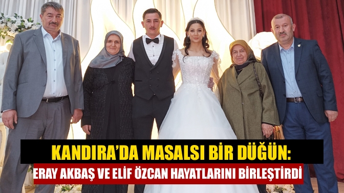 Eray Akbaş ile Elif Özcan, Kandıra Turan Güneş Kültür Merkezi’nde