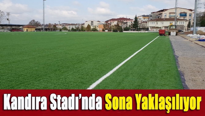 Kaymakam Mehmet Sarıcan İlçe Stadı’ndaki saha yenileme çalışmaları neredeyse tamamlandı.