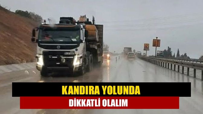 Kandıra İzmit Duble yolda Çalışmalar devam ederken, Havaların da yağışlı
