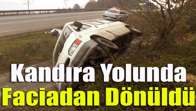 Kandıra Yolu üzerinde Suriyeli bir ailenin bulunduğu minibüs viraja hızla