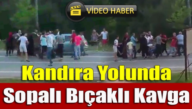 Kandıra yolu Dalca Mahallesi mevkiinde yol verme tartışması bıçaklı sopalı