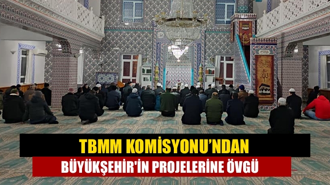 Kandıra Belediyesi ve İlçe Müftülüğü’nün birlikte düzenledikleri sabah namazı buluşması