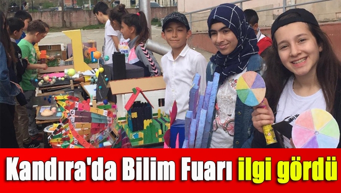 Kandıra Tasvire Hurşit Güneş Ortaokulu’nda Bilim Fuarı açıldı.