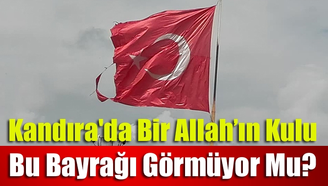 Kandıra Asri Mezarlık girişinde dev bir Türk bayrağımız var. Buradaki