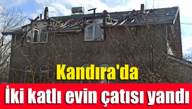 Kandıra'da 2 katlı bir evin çatısında çıkan yangın itfaiye ekiplerince