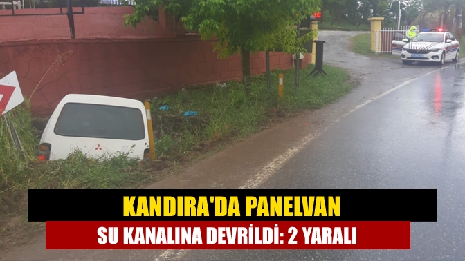 Kandıra Kefken yolu Babaköy sapağında su kanalına devrilen panelvandaki 2