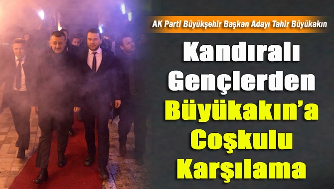 Kandıralı gençlerle buluşan AK Parti Kocaeli Büyükşehir Belediye Başkan Adayı