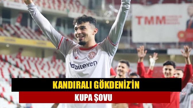 Antalyaspor’un Kandıralı oyuncusu takımımın Amed Sportif’i 4-0 ile elediği kupa