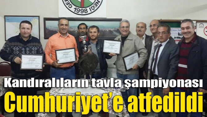 Gebze Kandıralılar Derneği’nin Geleneksel Tavla Şampiyonası bu yıl Cumhuriyet’e atfedildi.