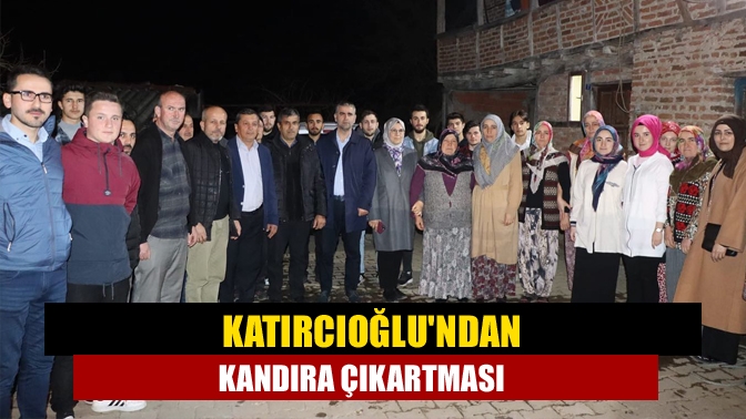 Seçim sürecine girilmesiyle birlikte siyasi partiler çalışmalarına hız verdi. AK