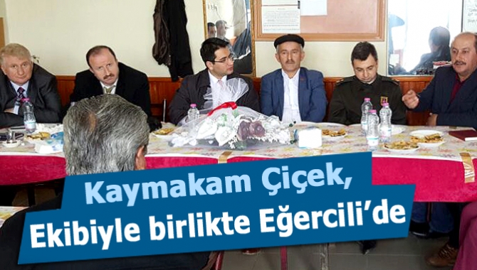Kandıra Kaymakamı İsmail Çiçek, birim müdürleri ile birlikte Eğercili Mahallesi’ne
