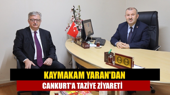 Kandıra Kaymakamı Ömer Lütfi Yaran ve Kaymakamlık Yazı İşleri Müdürü