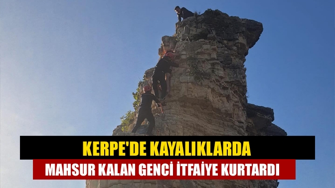 Kandıra ilçesinde denize atlamak için kayalıklara çıkan 18 yaşında oldukları