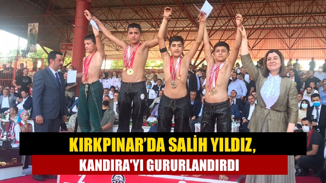 Tarihi Edirne Kırkpınar yağlı güreşlerinde 5 rakibini sırt üstü yenip
