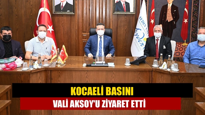Kocaeli Gazeteciler Derneği Başkanı Cemal Kaplan ve Kocaeli Basın Çalışanları