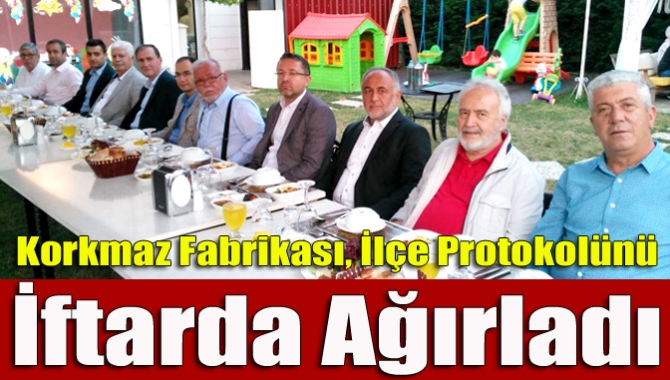 Kandıra’da faaliyet gösteren Korkmaz Mutfak Eşyaları Fabrikası, iftar davetinde ilçe