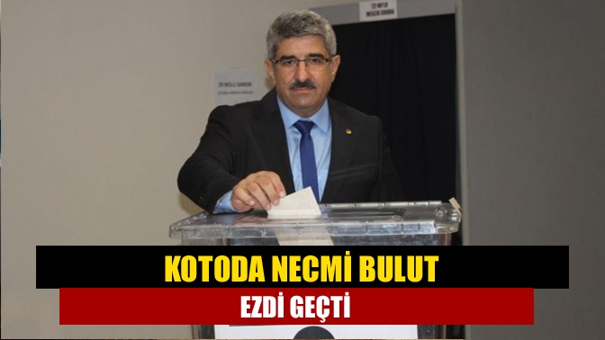Kocaeli Ticaret Odası'nın bugün gerçekleşen komite seçimlerinde Necmi Bulut'un mavi