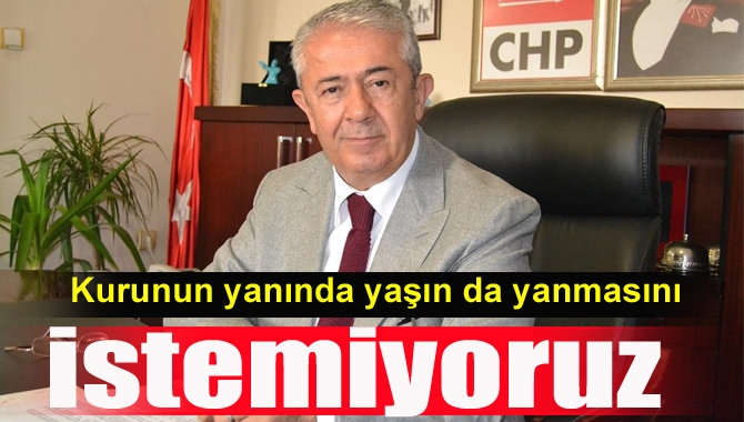 CHP İl Başkanı Sarıbay, yaptığı basın toplantısı düzenleyerek kapanan gazetelerle