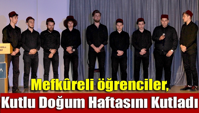Özel Kandıra Mefkûre Ortaokulu öğrencileri, Kutlu Doğum Haftası nedeniyle düzenlenen