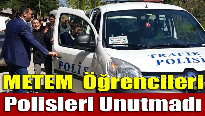 Kandıra Mesleki ve Teknik Eğitim Merkezi Kimya Bölümü öğrencileri, Kandıra