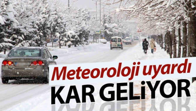 Meteoroloji, İstanbul'da saat 16.00 sıralarında başlaması beklenen sağanak yağışın 20.00'den