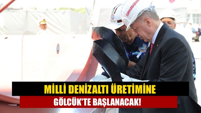 Cumhurbaşkanı Erdoğan, Gölcük Tersane Komutanlığında Hızırreis Denizaltısı Havuza Çekme ve