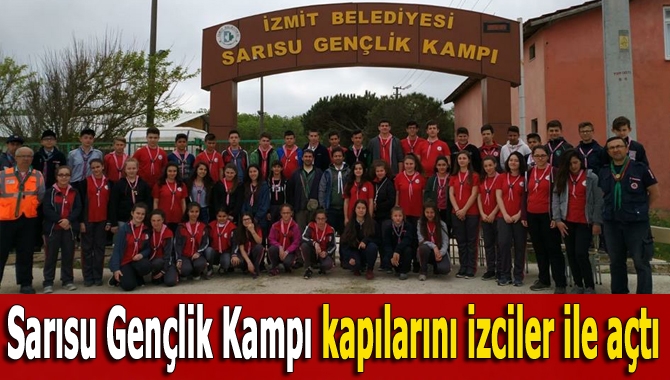 İzmit Belediyesi’nin Kandıra Sarısu’da bulunan gençlik kampı yeni sezonu açtı.