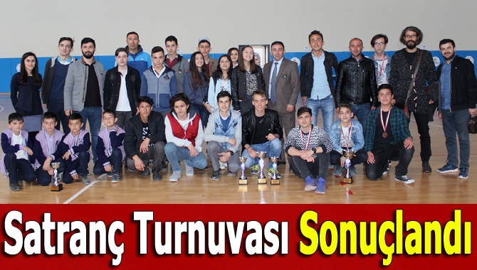 Kandıra’da gerçekleşen Okul Sporları Satranç Turnuvası’nda 125 öğrenci yarıştı.