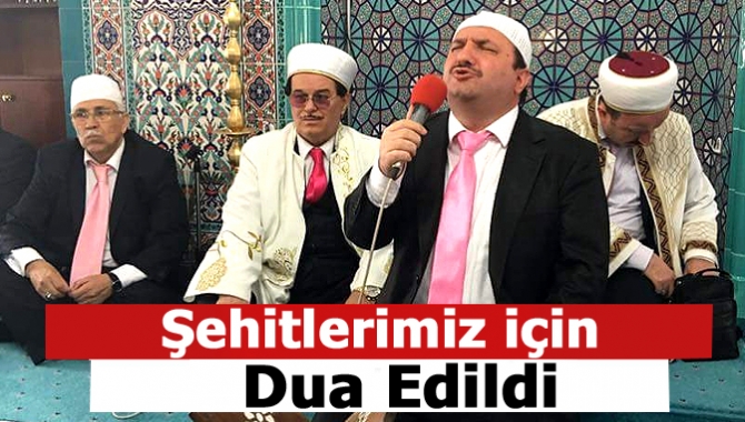 Türkiye Hafızlar ve Mevlidhanlar Cemiyeti’nin Kandıra Şefik Camii’nde düzenlediği programda