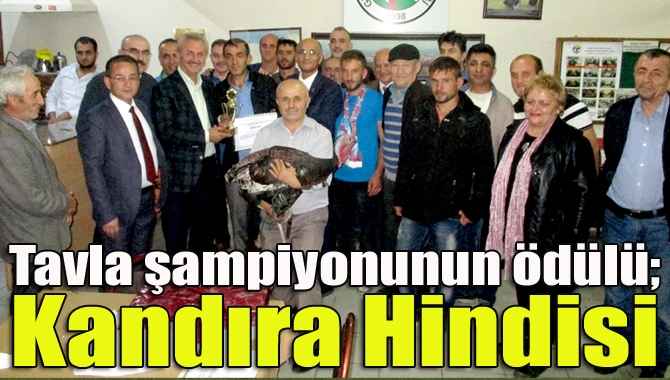 Gebze Kandıralılar Derneği’nin Tavla Turnuvası’nda ilk ikiyi Araklılılar, üç ve
