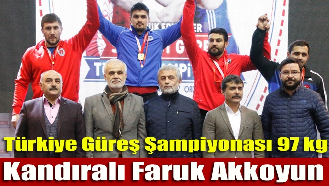Büyük Erkekler Serbest Güreş Türkiye Şampiyonası'nın ilk gününde 4 sıklette