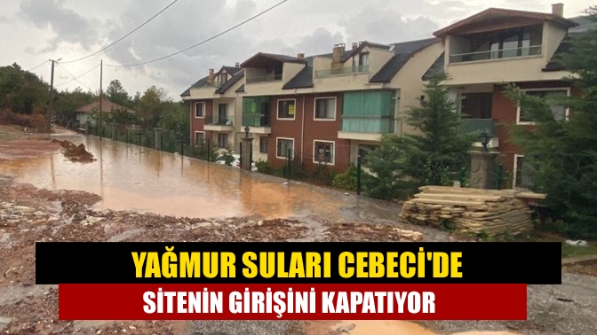Yoğun yağışlarda Kandıra Cebeci Tepecity Konakları mevkiinde bulunan yamaçtan akan