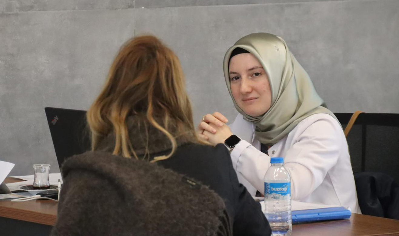 Kandıra Belediyesi Personeline Sigarayı Bırakma Desteği Kandıra Belediyesi, İlçe Sağlık Müdürlüğü iş birliğiyle belediye personeline yönelik