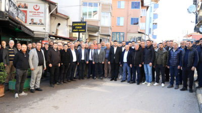 Cüneyt Çakır, Kandıra Esnaf Odası Başkanlığı için adaylığını yoğun katılımlı