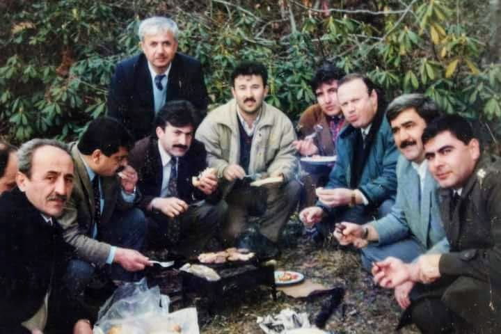 Arşivimizde bulunan 30 yıllık bir fotoğraf, 1990’lı yılların Kandıra’sında kamu