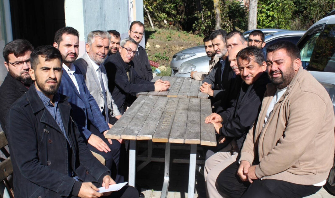 Kandıra Müftüsü Adem Gülmek başkanlığında Kanatlar Bölgesi’nde yapılan toplantıda, din